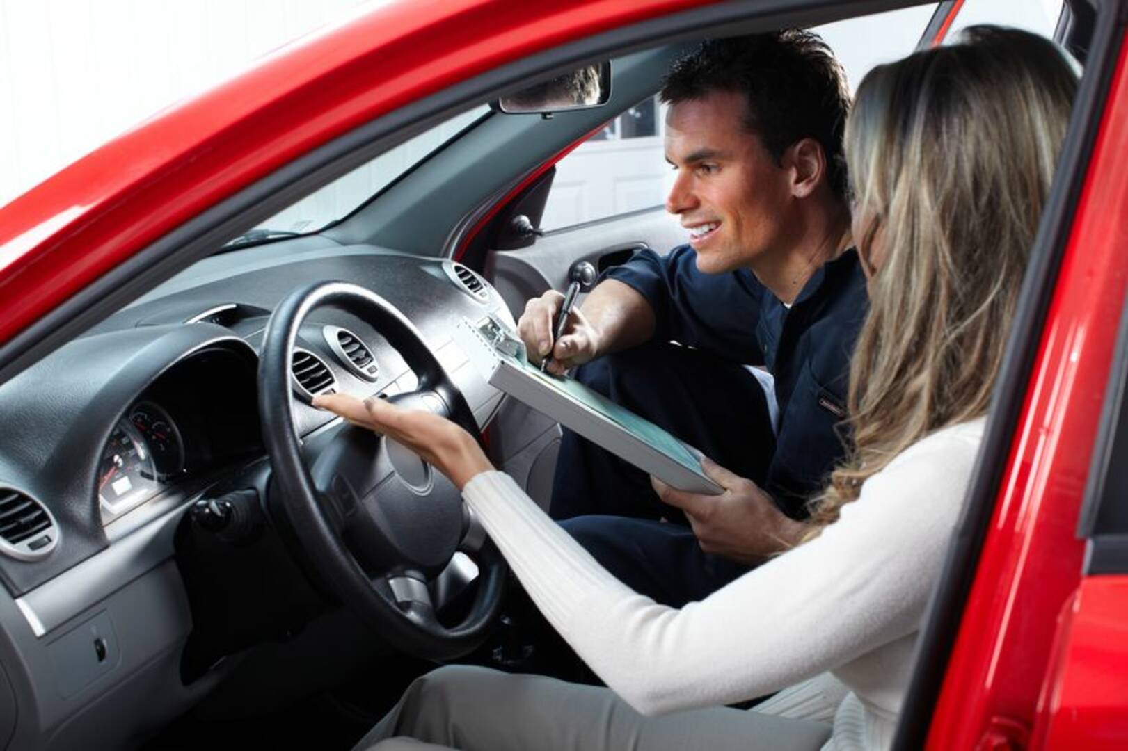 Lee & Thomas Auto Electrical & Battery World