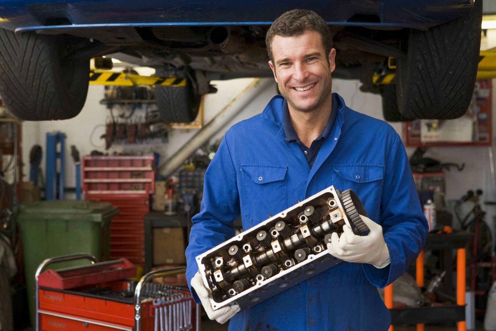 Memorial Stereo And Auto Shop