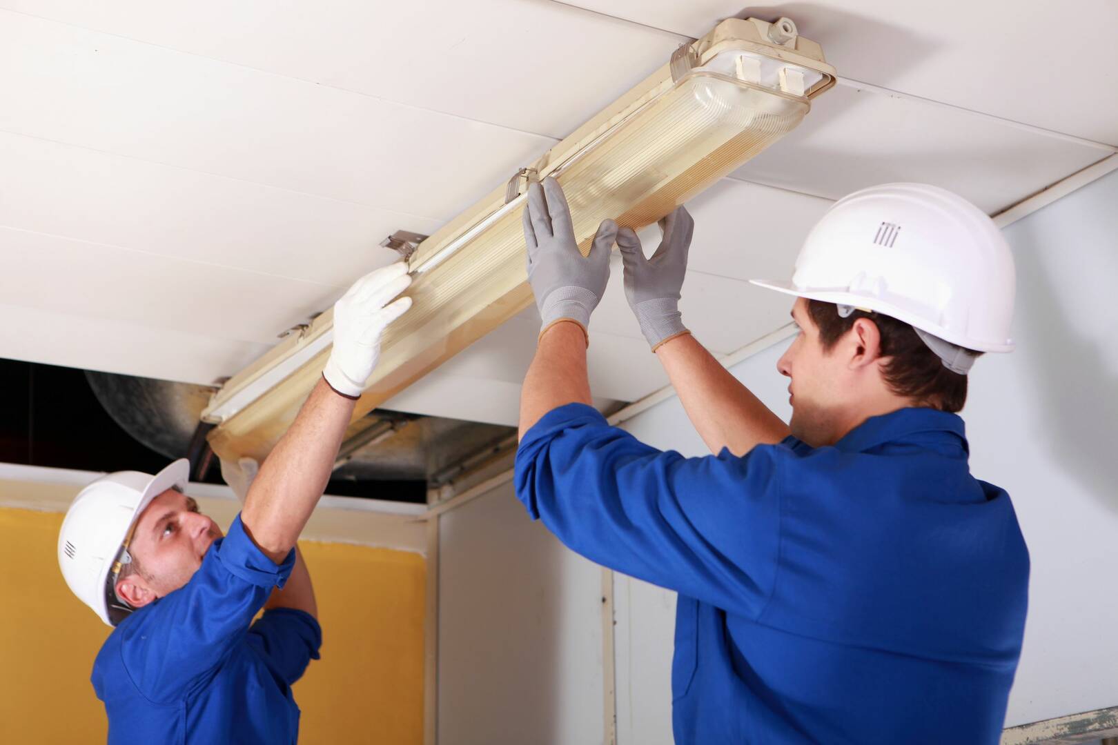 Aquest Electrical